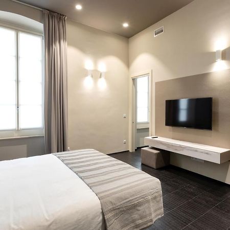 Salina Luxury Suites Πάρμα Εξωτερικό φωτογραφία