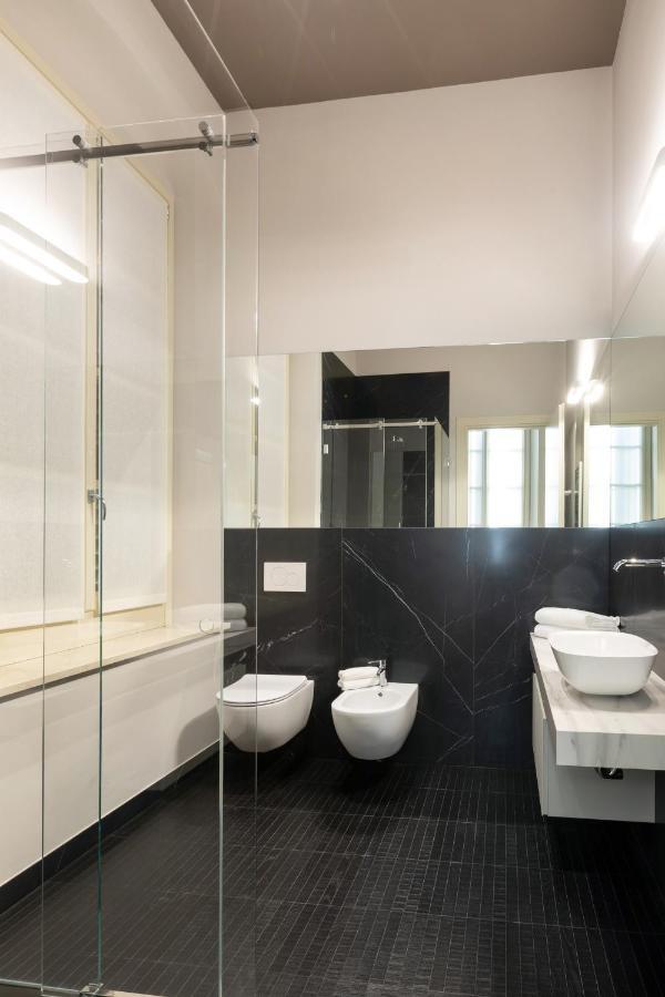 Salina Luxury Suites Πάρμα Εξωτερικό φωτογραφία