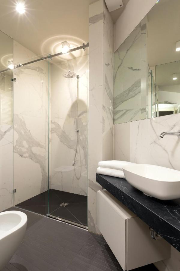 Salina Luxury Suites Πάρμα Εξωτερικό φωτογραφία